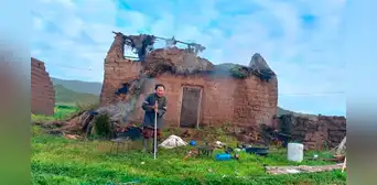 Adulto mayor pierde su casa y sus pertenencias tras incendio en Puno