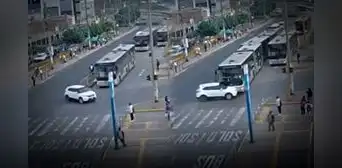 Choque entre bus del Metropolitano y camioneta deja 5 heridos en Independencia Choque entre bus del Metropolitano y camioneta deja 5 heridos en Independencia