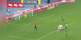 Bolivia pone en riesgo el triunfo de Perú: Miguel Terceros vence a Pedro Gallese en el penal y anota el 1-2