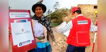 Peruanos que hayan estado hasta esta fecha en un terreno del Estado accederán a la formalización del título de propiedad gratis, vía Cofopri