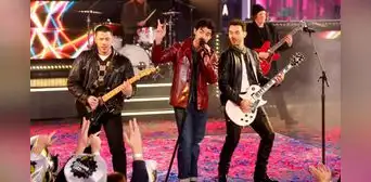 Los Jonas Brothers regresan a Chicago para celebrar su aniversario 20 con un show en Wrigley Field: cuál es la fecha elegida Los Jonas Brothers regresan a Chicago para celebrar su aniversario 20 con un show en Wrigley Field: cuál es la fecha elegida
