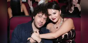 La verdad detrás del "mal humor" de Selena Gomez cuando Benny Blanco le pidió matrimonio: ¿por qué no planean boda aún?