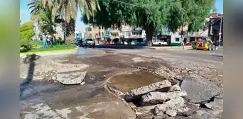 Colapso de tubería deja sin agua a cientos de vecinos en Tacna