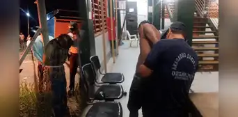 Iquitos: vecinos capturan a presuntos ladrones y toman justicia con sus propias manos Iquitos: vecinos capturan a presuntos ladrones y toman justicia con sus propias manos