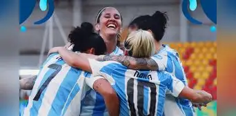 ¡Primera semifinalista! Argentina derrotó 3-2 a Uruguay por la Copa América de Futsal Femenina 2025 ¡Primera semifinalista! Argentina derrotó 3-2 a Uruguay por la Copa América de Futsal Femenina 2025