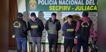 Juliaca: cae banda cuando celebraba robo mirando partido de la selección Juliaca: cae banda cuando celebraba robo mirando partido de la selección
