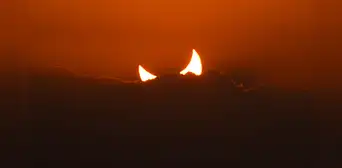 Astrónomos anuncian raro eclipse solar de 'doble amanecer' que podrá verse en estas ciudades de Estados Unidos Astrónomos anuncian raro eclipse solar de 'doble amanecer' que podrá verse en estas ciudades de Estados Unidos