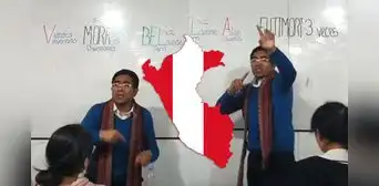 Profesor enseña los presidentes del Perú al ritmo de reguetón y causa furor: “Así aprende hasta el que no quiere”