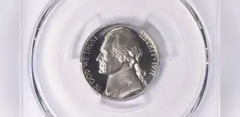 Rara moneda de 5 centavos de 1971 se subasta por miles de dólares: ¿Por qué es tan valiosa? Rara moneda de 5 centavos de 1971 se subasta por miles de dólares: ¿Por qué es tan valiosa?