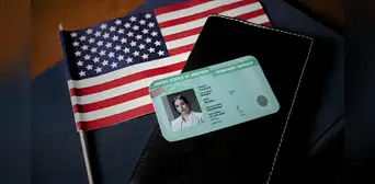 Muy buenas noticias para inmigrantes en EEUU: estos ciudadanos pueden obtener la Green Card si realizan esta actividad Muy buenas noticias para inmigrantes en EEUU: estos ciudadanos pueden obtener la Green Card si realizan esta actividad