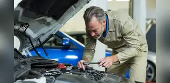 Cuidados esenciales para mantener tu auto como nuevo y alargar su vida útil al máximo