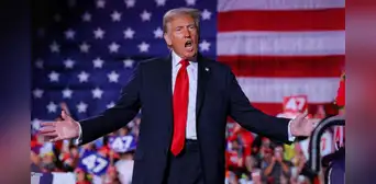 Donald Trump busca enfrentar la Enmienda 22 y hace importante anuncio sobre su presencia en la Casa Blanca: "No bromeo" Donald Trump busca enfrentar la Enmienda 22 y hace importante anuncio sobre su presencia en la Casa Blanca: "No bromeo"