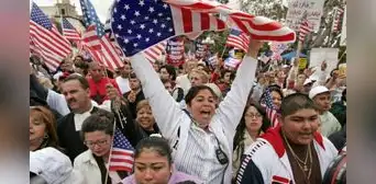 No es Texas ni Nueva York: el estado de EEUU con más inmigrantes latinos que cuentan con Green Card No es Texas ni Nueva York: el estado de EEUU con más inmigrantes latinos que cuentan con Green Card