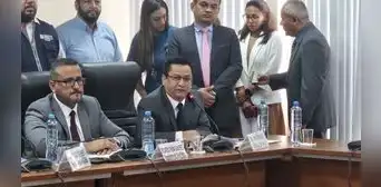 Ministro de Salud intenta deslindar responsabilidad en gestión de suero de Medifarma y despide a nueva jefa de Digemid Ministro de Salud intenta deslindar responsabilidad en gestión de suero de Medifarma y despide a nueva jefa de Digemid