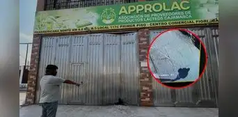 Detonan explosivo en mercado Fiori en San Martín de Porres y exigen cupo de S/50.000: "No estoy jugando" Detonan explosivo en mercado Fiori en San Martín de Porres y exigen cupo de S/50.000: "No estoy jugando"
