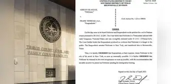 Juez de EEUU ordena liberar a venezolano con TPS y pagar su viaje de regreso a Nueva York tras evitar deportación a El Salvador Juez de EEUU ordena liberar a venezolano con TPS y pagar su viaje de regreso a Nueva York tras evitar deportación a El Salvador