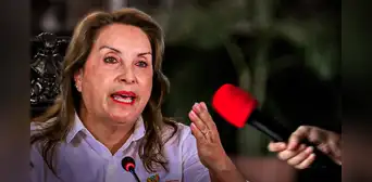Dina Boluarte ataca a la prensa: especialistas alertan sobre una situación crítica para la libertad de expresión Dina Boluarte ataca a la prensa: especialistas alertan sobre una situación crítica para la libertad de expresión