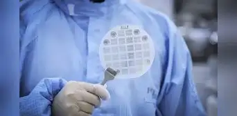 China crea el chip más delgado del mundo sin usar tecnología de Estados Unidos y pone en jaque dominio en semiconductores China crea el chip más delgado del mundo sin usar tecnología de Estados Unidos y pone en jaque dominio en semiconductores