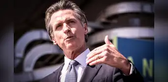 Leyes de tránsito en California promulgadas por Gavin Newsom: tres normas que todo conductor debería tener en cuenta para evitar multas