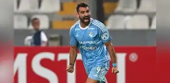 Sporting Cristal sufrió dura baja a horas de enfrentar a Bolívar: Martín Cauteruccio no viajó a La Paz Sporting Cristal sufrió dura baja a horas de enfrentar a Bolívar: Martín Cauteruccio no viajó a La Paz