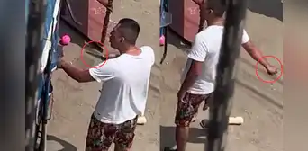 Cámara de seguridad en San Martín de Porres capta a extorsionador amenazando con cuchillo en mano a mototaxista Cámara de seguridad en San Martín de Porres capta a extorsionador amenazando con cuchillo en mano a mototaxista