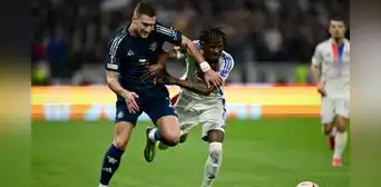 Manchester United cedió un amargo empate sobre el Lyon por la Europa League Manchester United cedió un amargo empate sobre el Lyon por la Europa League