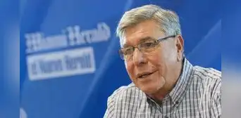 Muere Manolo Reyes, comisionado cubano en Miami, tras una dura batalla contra el cáncer a los 80 años Muere Manolo Reyes, comisionado cubano en Miami, tras una dura batalla contra el cáncer a los 80 años