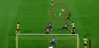 Cristiano Ronaldo deslumbra con descomunal golazo al ángulo con Al Nassr y llega a los 933 tantos: anotó doblete ante Al Riyadh Cristiano Ronaldo deslumbra con descomunal golazo al ángulo con Al Nassr y llega a los 933 tantos: anotó doblete ante Al Riyadh