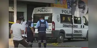 Mujer es asesinada en Carabayllo al recibir un balazo: cámaras de seguridad captaron todo Mujer es asesinada en Carabayllo al recibir un balazo: cámaras de seguridad captaron todo