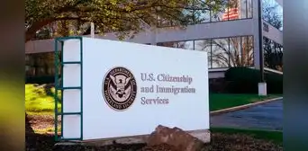 Atención inmigrantes en Chicago: conoce la forma adecuada para inscribirte en el registro para indocumentados del USCIS Atención inmigrantes en Chicago: conoce la forma adecuada para inscribirte en el registro para indocumentados del USCIS