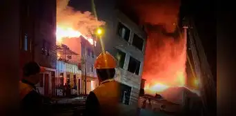 Incendio en Barrios Altos: voraz siniestro afectó 30 casas y 80 familias en Cercado de Lima