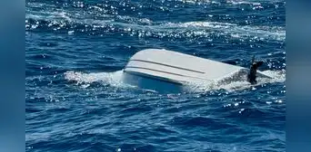 Naufragio de barco deja 1 muerto y 5 desaparecidos frente a la costa atlántica de Florida, según la Guardia Costera de EEUU Naufragio de barco deja 1 muerto y 5 desaparecidos frente a la costa atlántica de Florida, según la Guardia Costera de EEUU