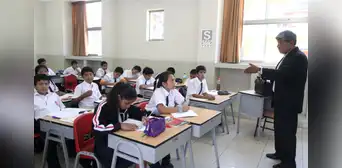 Minedu revela que solo 3 de cada 10 escolares de cuarto de primaria entiende lo que lee: brecha se intensifica en regiones amazónicas