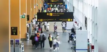 Comisión del Congreso aprueba eliminar el check-in obligatorio para abordar vuelos y simplificar viajes Comisión del Congreso aprueba eliminar el check-in obligatorio para abordar vuelos y simplificar viajes