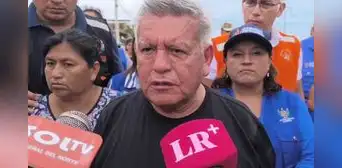 César Acuña asegura que es ‘normal’ que alcaldes tomen su ‘chela’ tras jugar fútbol: “Soy provinciano y sé lo que pasa” César Acuña asegura que es ‘normal’ que alcaldes tomen su ‘chela’ tras jugar fútbol: “Soy provinciano y sé lo que pasa”