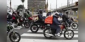 Deliverys en la mira: motociclistas que incumplan nuevas reglas serán multados con más de S/4.000 Deliverys en la mira: motociclistas que incumplan nuevas reglas serán multados con más de S/4.000