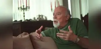 Un libro para entender al Perú de hoy: “Los cojudos” de Sofocleto