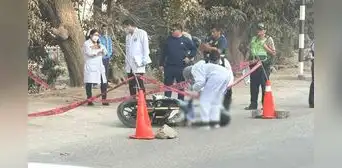 Sicarios acribillan a motociclista en Carabayllo: lo interceptaron y dispararon varias veces Sicarios acribillan a motociclista en Carabayllo: lo interceptaron y dispararon varias veces