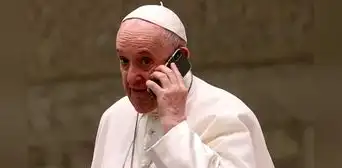 ¿Qué pensaba el papa Francisco sobre los celulares?: "Eran como un zapato, pesados y grandes" ¿Qué pensaba el papa Francisco sobre los celulares?: "Eran como un zapato, pesados y grandes"