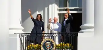 Barack Obama despide al papa Francisco con emotivo mensaje tras morir a los 88 años: "Nos inspiró a ser mejores personas" Barack Obama despide al papa Francisco con emotivo mensaje tras morir a los 88 años: "Nos inspiró a ser mejores personas"