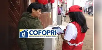Peruanos pueden registrar sus posesiones informales en línea para ser beneficiarios del título de propiedad este 2025, vía Cofopri Peruanos pueden registrar sus posesiones informales en línea para ser beneficiarios del título de propiedad este 2025, vía Cofopri