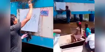Escolares Kukama del colegio San José de Samiria reciben clases en una canoa tras inundación de su colegio en Loreto Escolares Kukama del colegio San José de Samiria reciben clases en una canoa tras inundación de su colegio en Loreto
