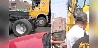 Mujer es atropellada por camión en límite de Callao y SMP y queda gravemente herida: “¡Auxilio, sáquenme!” Mujer es atropellada por camión en límite de Callao y SMP y queda gravemente herida: “¡Auxilio, sáquenme!”