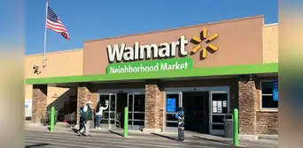 Confirmado: Walmart impondrá fuerte multa a los clientes que estacionen su auto más tiempo de lo permitido en EEUU