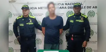 Capturan en Medellín a millonario David Flint Stone tras escándalo de explotación sexual infantil: estaba junto a una menor de edad Capturan en Medellín a millonario David Flint Stone tras escándalo de explotación sexual infantil: estaba junto a una menor de edad