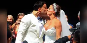 ¡Ya es oficial! Alejandra Baigorria y Said Palao se dieron el ‘sí’ en una emotiva boda civil en la Municipalidad de Lima ¡Ya es oficial! Alejandra Baigorria y Said Palao se dieron el ‘sí’ en una emotiva boda civil en la Municipalidad de Lima