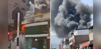 Incendio de gran magnitud en San Juan de Lurigancho consume un taller y deja un herido: bomberos atienden la emergencia Incendio de gran magnitud en San Juan de Lurigancho consume un taller y deja un herido: bomberos atienden la emergencia