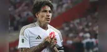 Paolo Guerrero se sinceró y dejó firme comentario sobre su relación con hincha peruano: "Se sufre mucho" Paolo Guerrero se sinceró y dejó firme comentario sobre su relación con hincha peruano: "Se sufre mucho"
