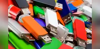 Compra 12 memorias USB por internet y descubre gran estafa: diseña una app gratuita para evitarla