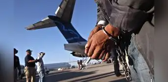 Estados Unidos: USCIS advierte que inmigrantes con Green Card también pueden ser deportados por ICE en 2025 por estas razones Estados Unidos: USCIS advierte que inmigrantes con Green Card también pueden ser deportados por ICE en 2025 por estas razones